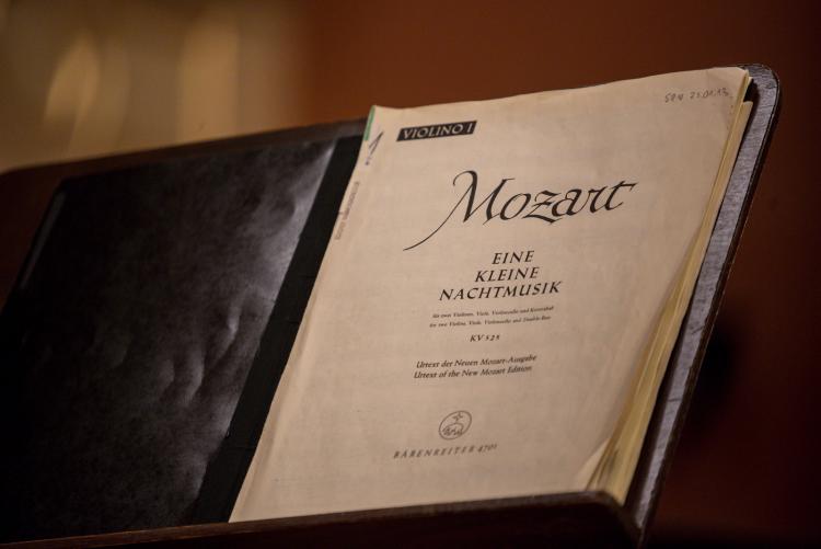 Mozart's 'Eine kleine Nachtmusik'