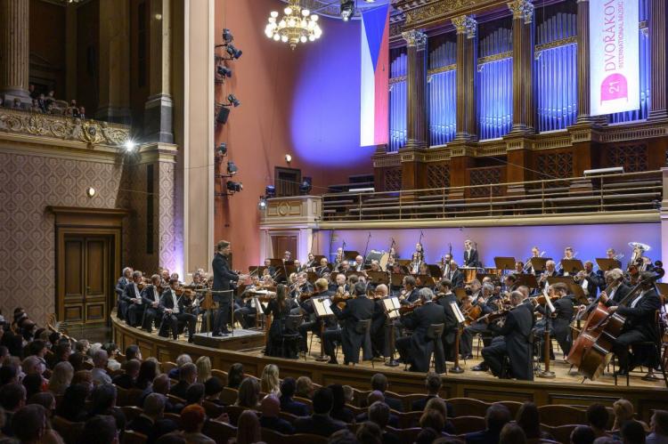 Dvořákova Praha 2021 - 10/9/2021 – Česká filharmonie, Tomáš Netopil, Christian Tetzlaff