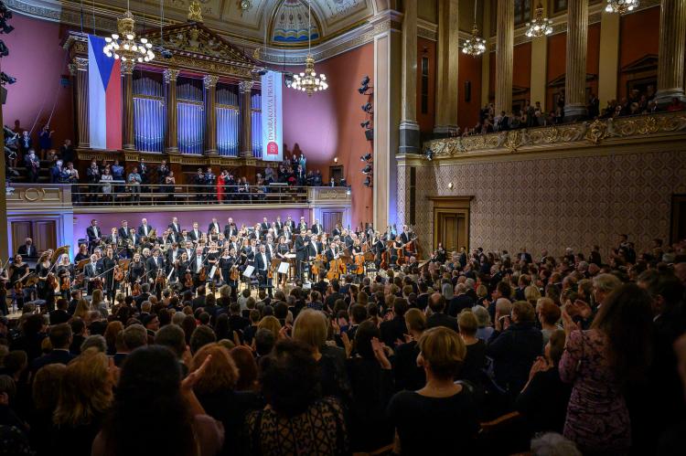Dvořákova Praha 2022 – koncert 14/9/2022 – Royal Philharmonic Orchestra, Vasily Petrenko, Lukáš Vondráček