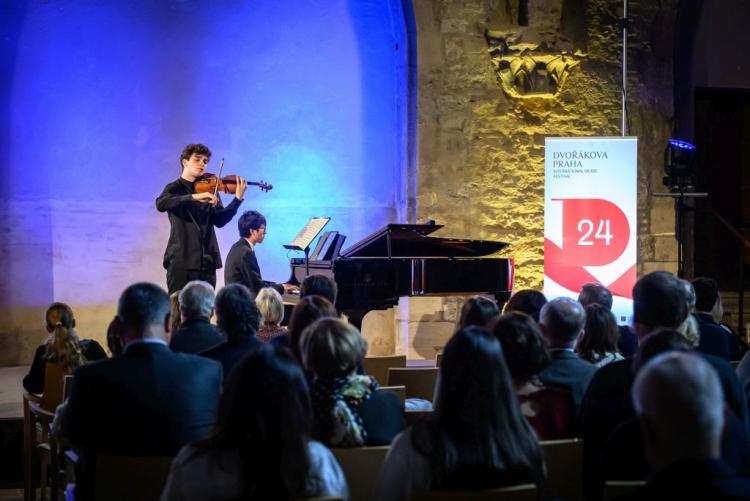 Dvořákova Praha 2024 - recitál 15/9/2024 - A. Cicalese, E. Lu