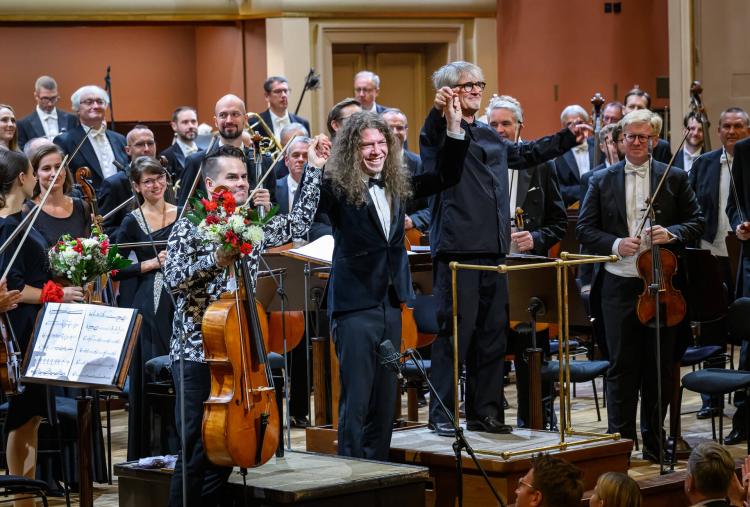 Dvořákova Praha 2024 - koncert 19/9/2024 - Česká filharmonie, I. Metzmacher, V. Petr