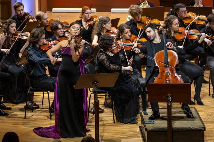 Dvořákova Praha 2024 - Závěrečný koncert 24/9/2024 - Česká studentská filharmonie, I. Metzmacher, A. Conunova, P. Ferrández, D. Shishkin