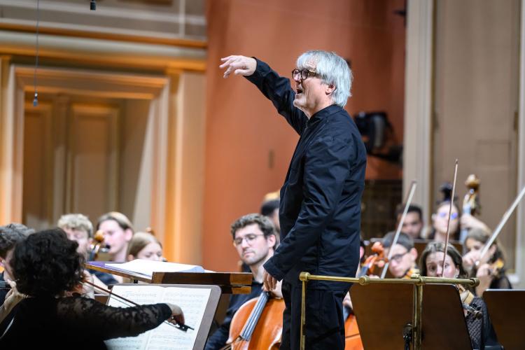 Dvořákova Praha 2024 - Závěrečný koncert 24/9/2024 - Česká studentská filharmonie, I. Metzmacher, A. Conunova, P. Ferrández, D. Shishkin